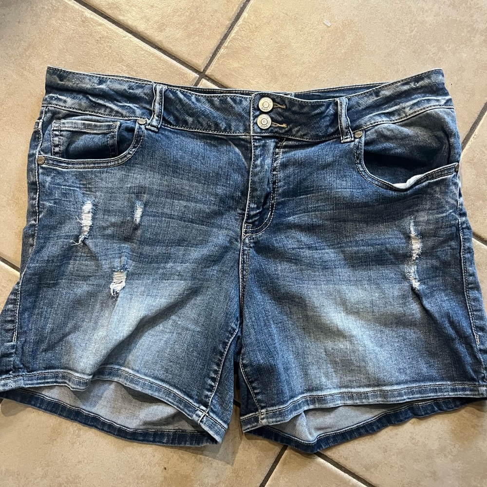 Vanity size 31 waist Jean shorts